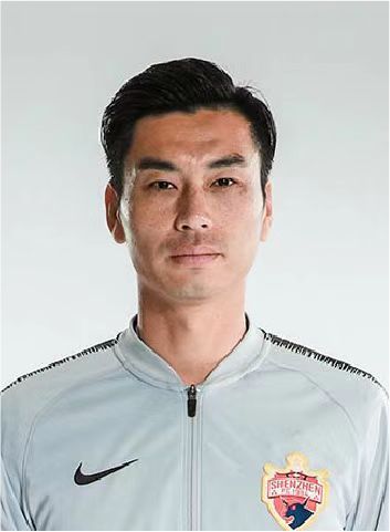 这支新预告则通过一次平常的晚餐，全景展现出脑中情 裴勇俊热心公益 向日本8个医院捐新生儿保育箱 2010-08-10 裴勇俊的日本经纪公司Digital Adventure于8月9日表示：“我们决定在本月底前向鹿儿岛市立医院和东京、冲绳、大阪以及静冈等8个地区的医院捐赠新生儿保育箱。