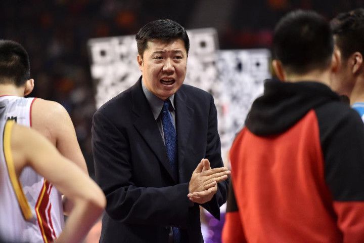 “他是绝对的表演界传奇，所以祝愿接替他的人好运。